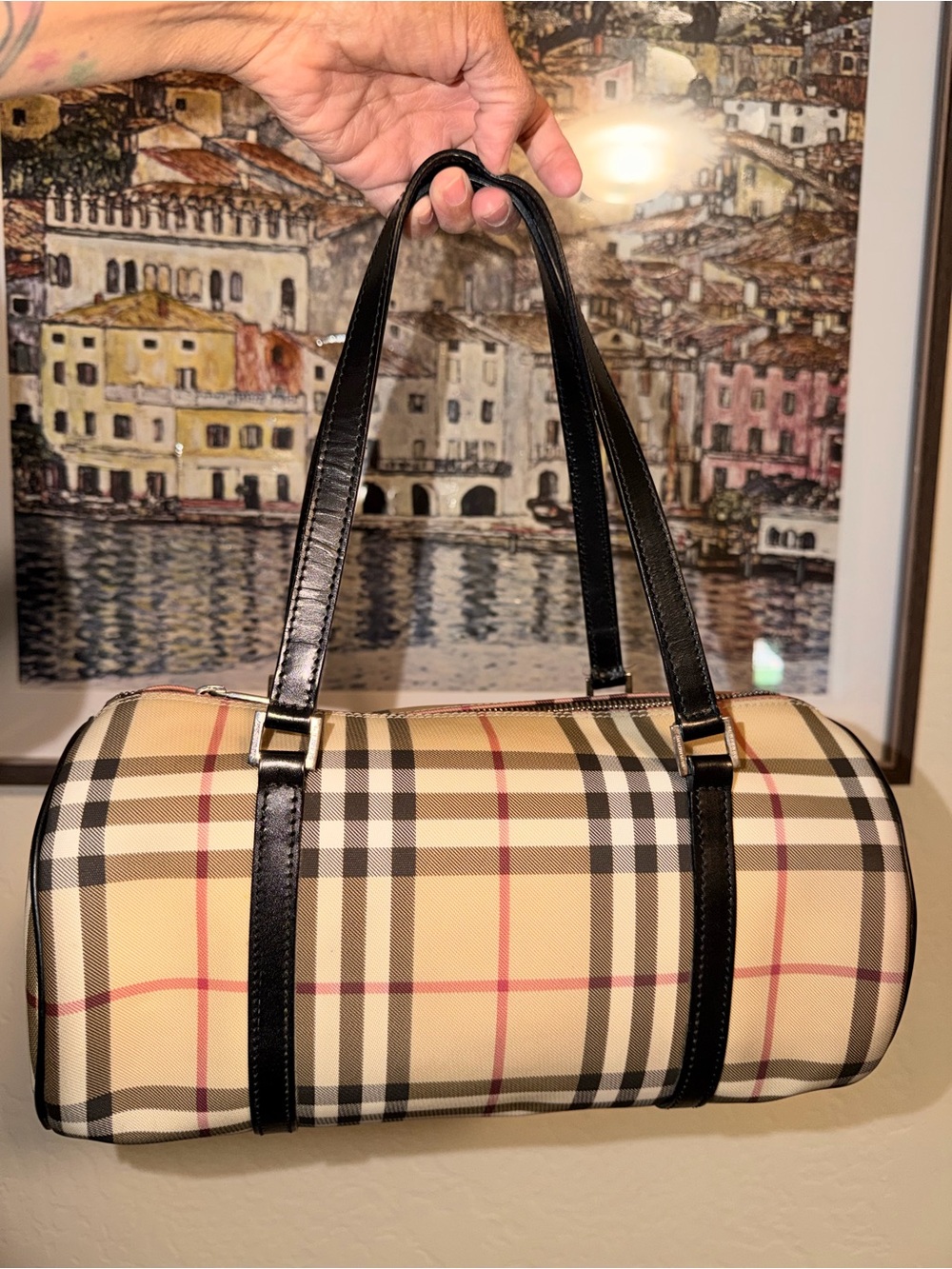 Authentic Burberry Papillon  Barrel bag